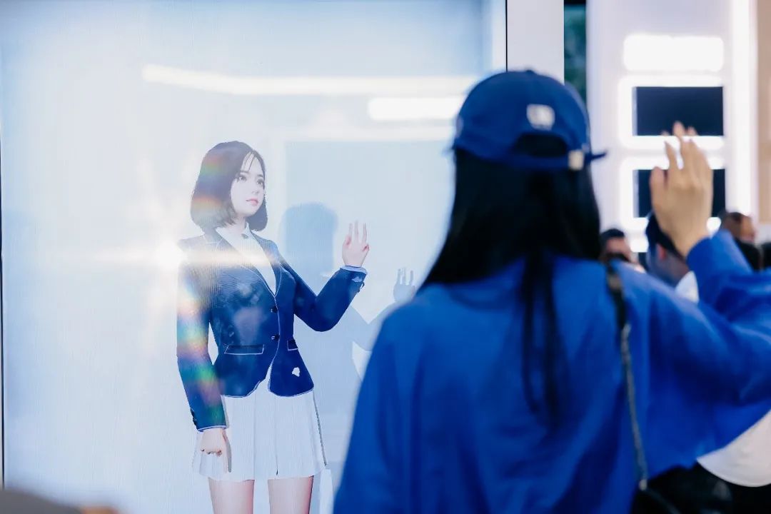 “AI+智能顯示”引領未來 米蘭新品InfoComm展大放異彩