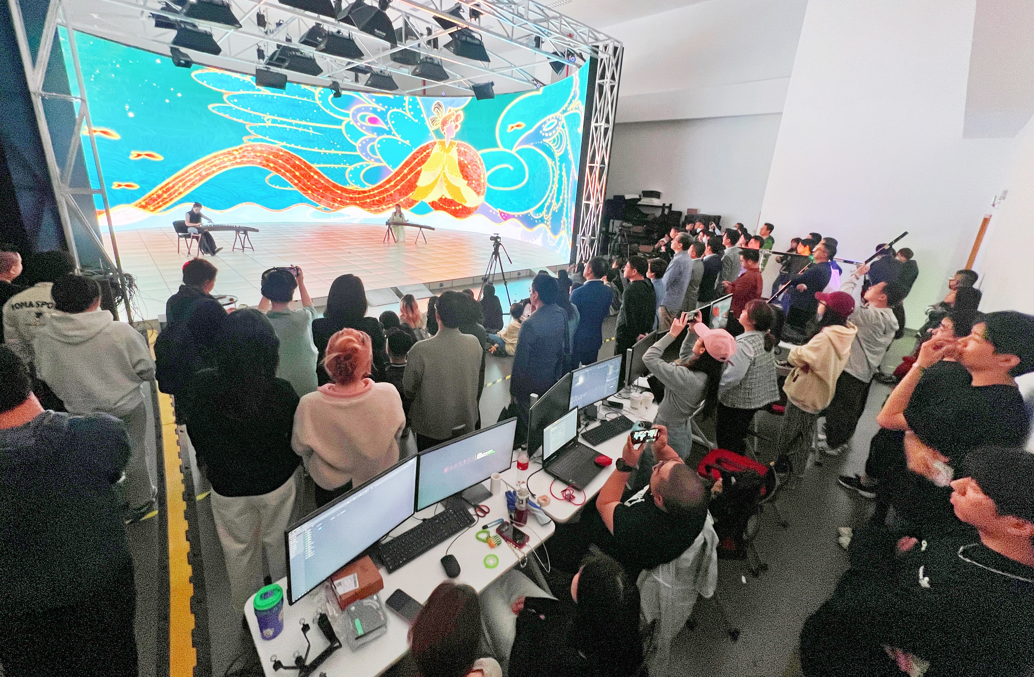 產學研結合 | 米蘭攜手上海戲劇學院全面拓展XR虛擬拍攝領域